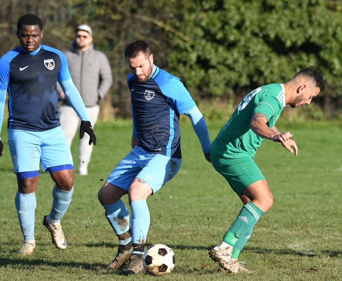 WEEK 18 REVIEW: Round-up of Sunday's league and cup action