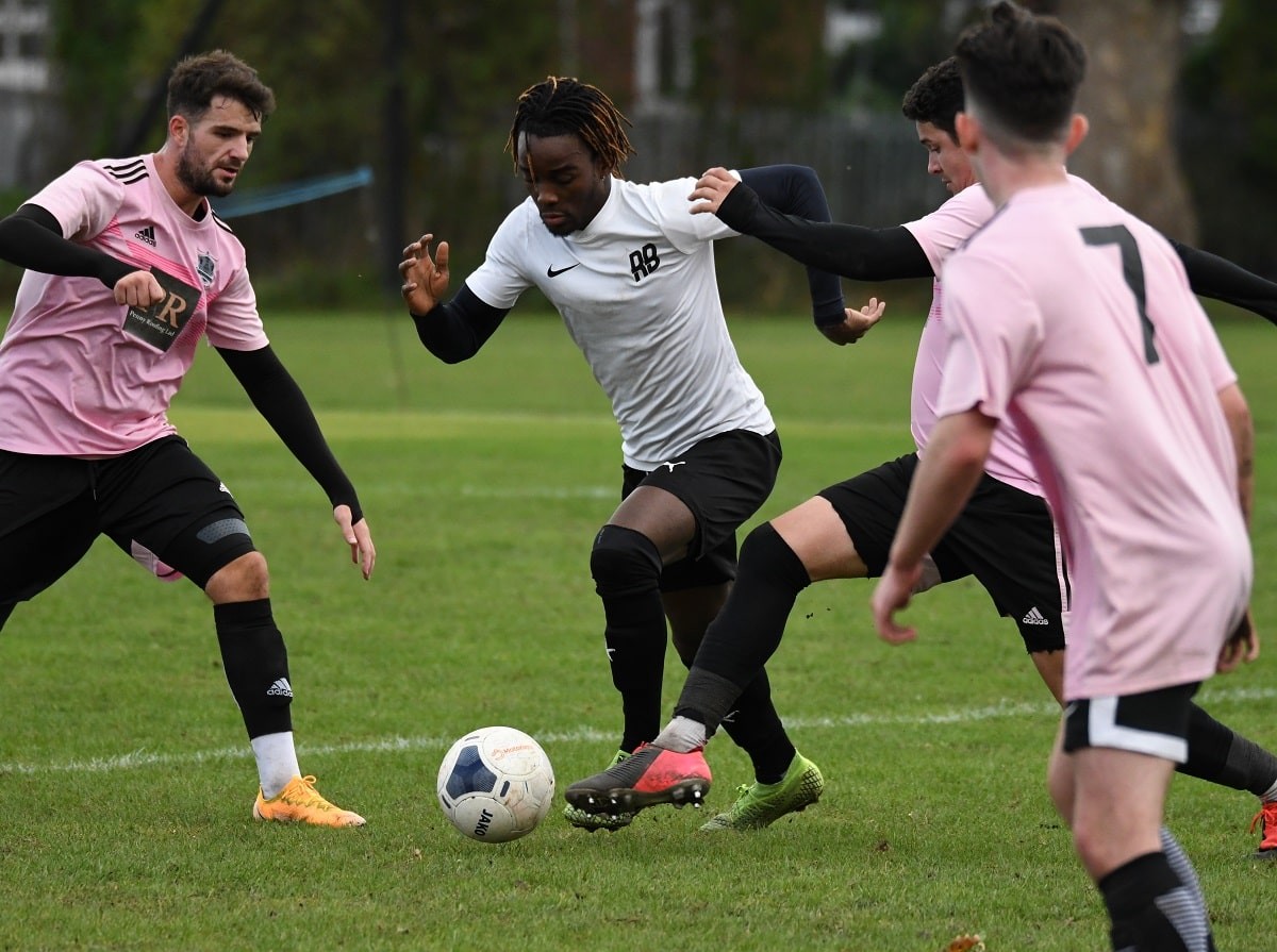 WEEK 6 REVIEW: Round-up of Sunday's league and cup action