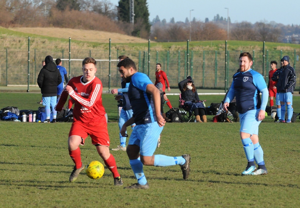 WEEK 17 REVIEW: Round-up of Sunday's league and cup action