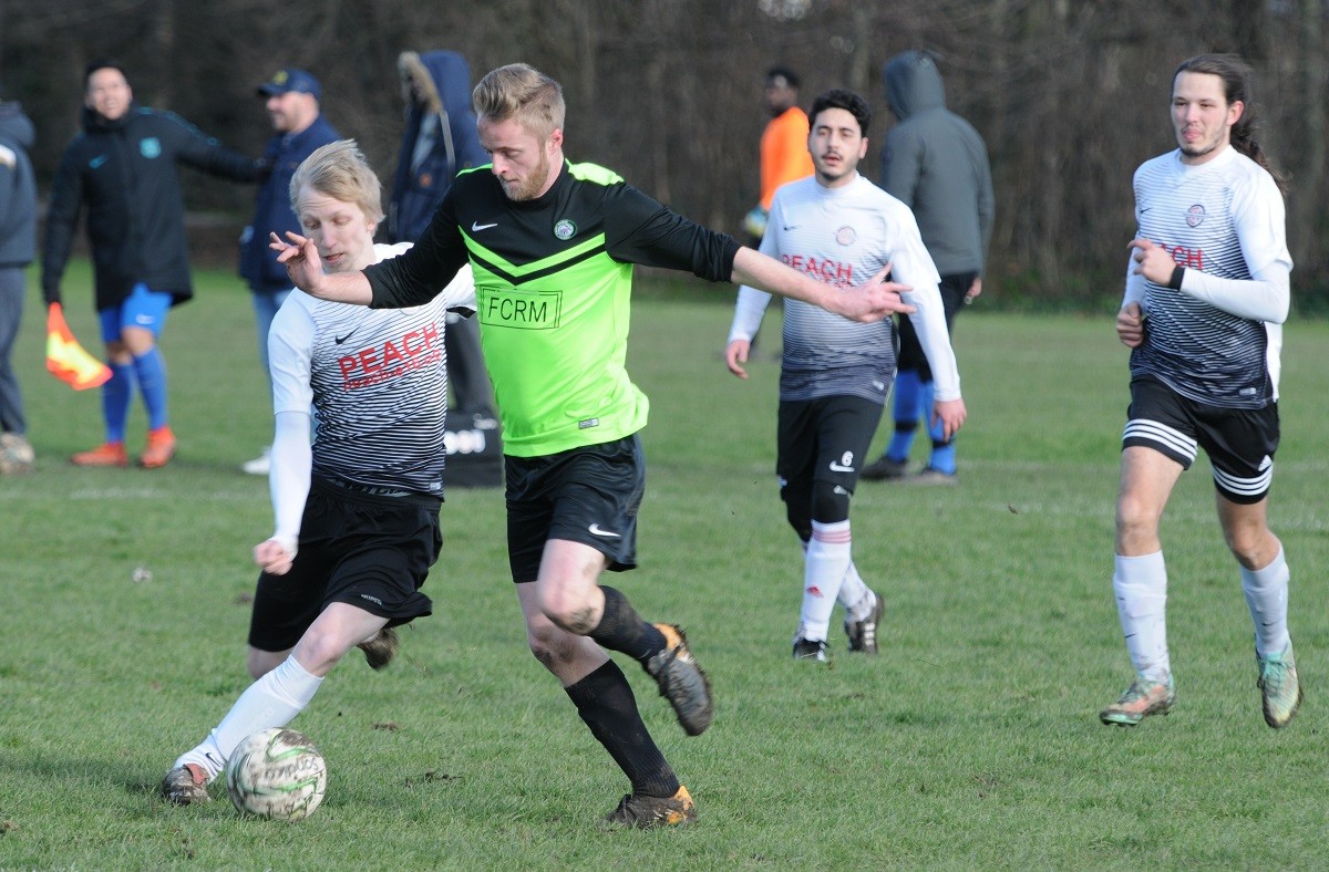 WEEK 22 REVIEW: Round-up of Sunday's league and cup action