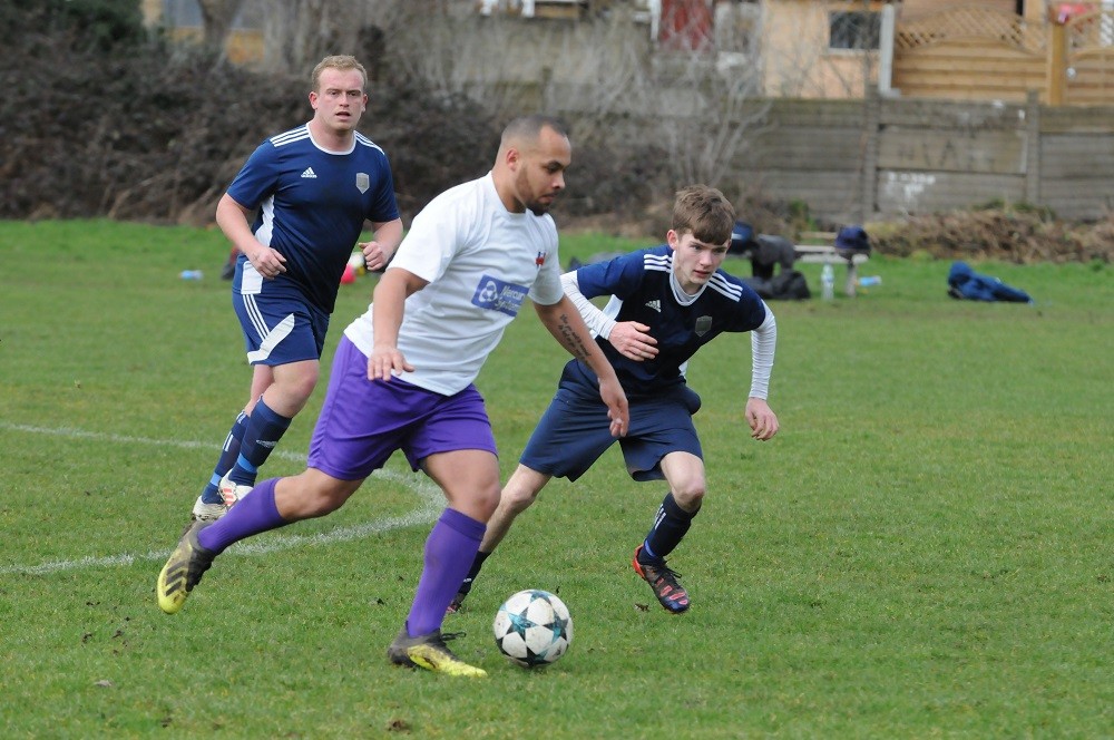 WEEK 22 REVIEW: Round-up of Sunday's league and cup action