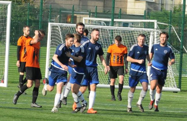 WEEK 8 REVIEW: Round-up of Sunday's league and cup action